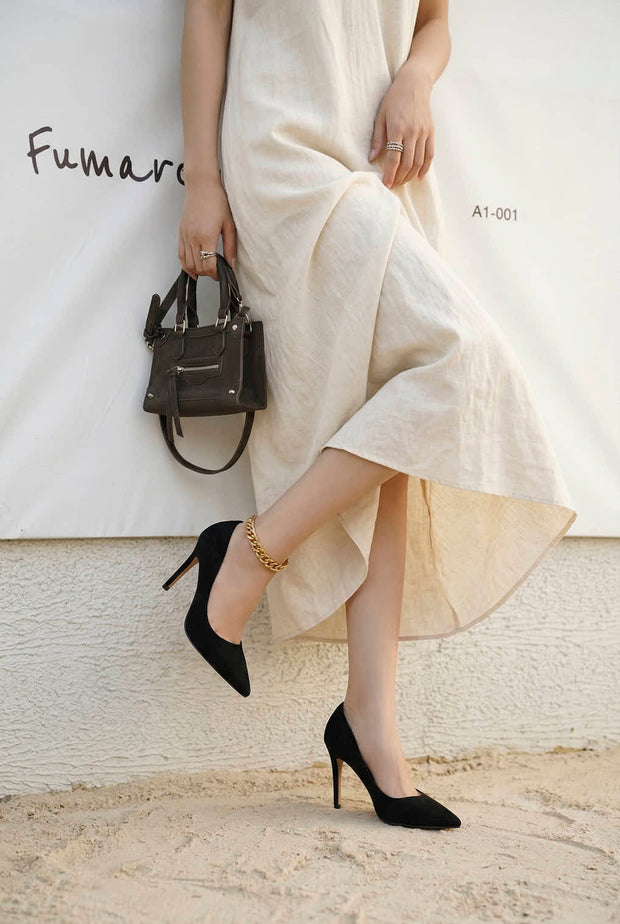 <h2>HEELS</h2>