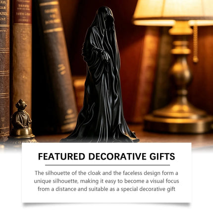 🌑Halloween Midnight Wanderer Figurine Gothic Faceless Cloak Decor Statue✨