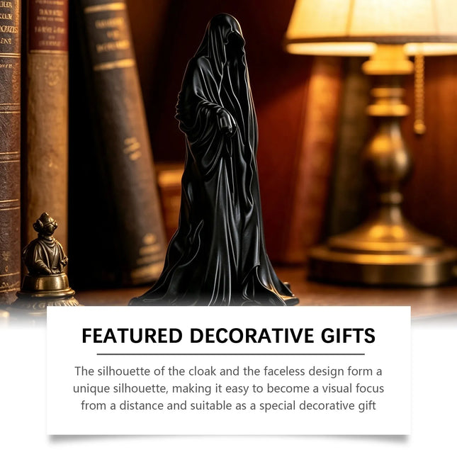 🌑Halloween Midnight Wanderer Figurine Gothic Faceless Cloak Decor Statue✨